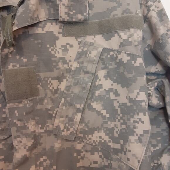 ACU US Army Combat Uniform Coat Size M Long 8415-01-519-8512 camouflage UCP - Picture 2 of 9